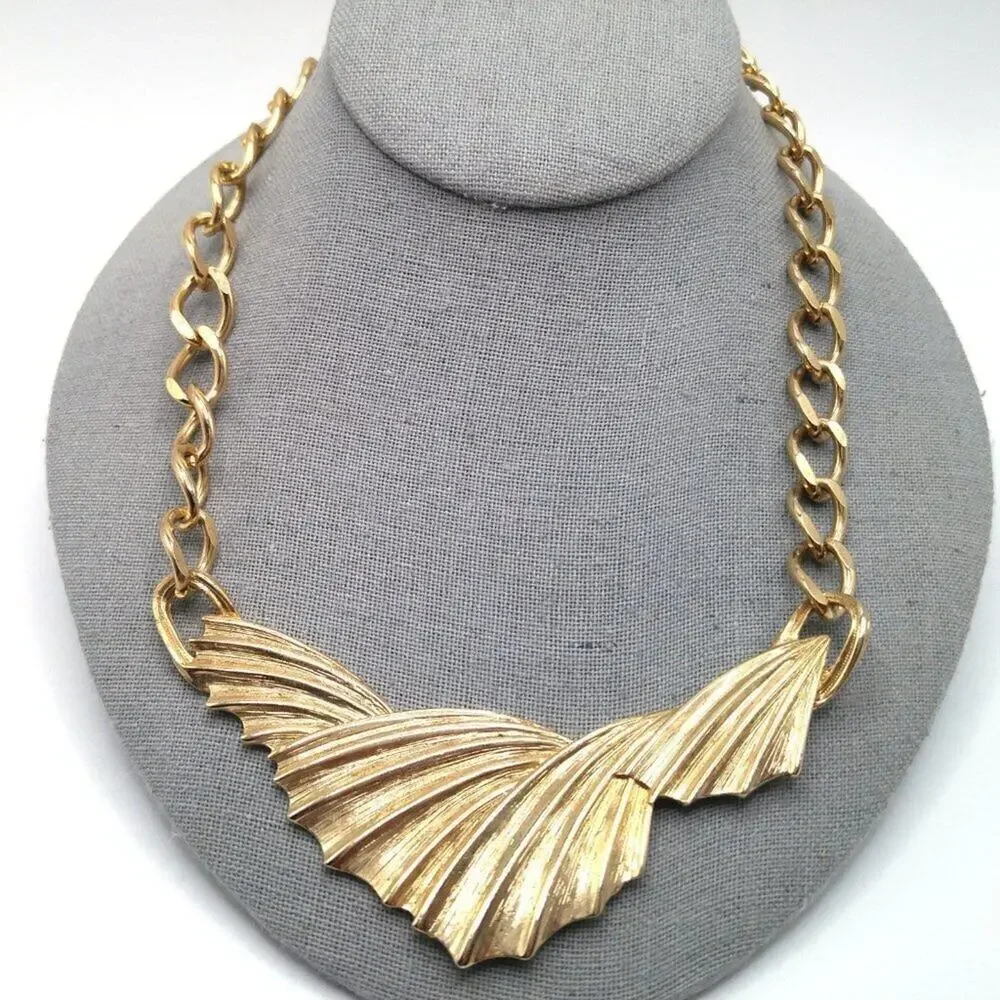 Vintage Park Lane Gold Frontal Necklace, Wide Chain, 18 Inches